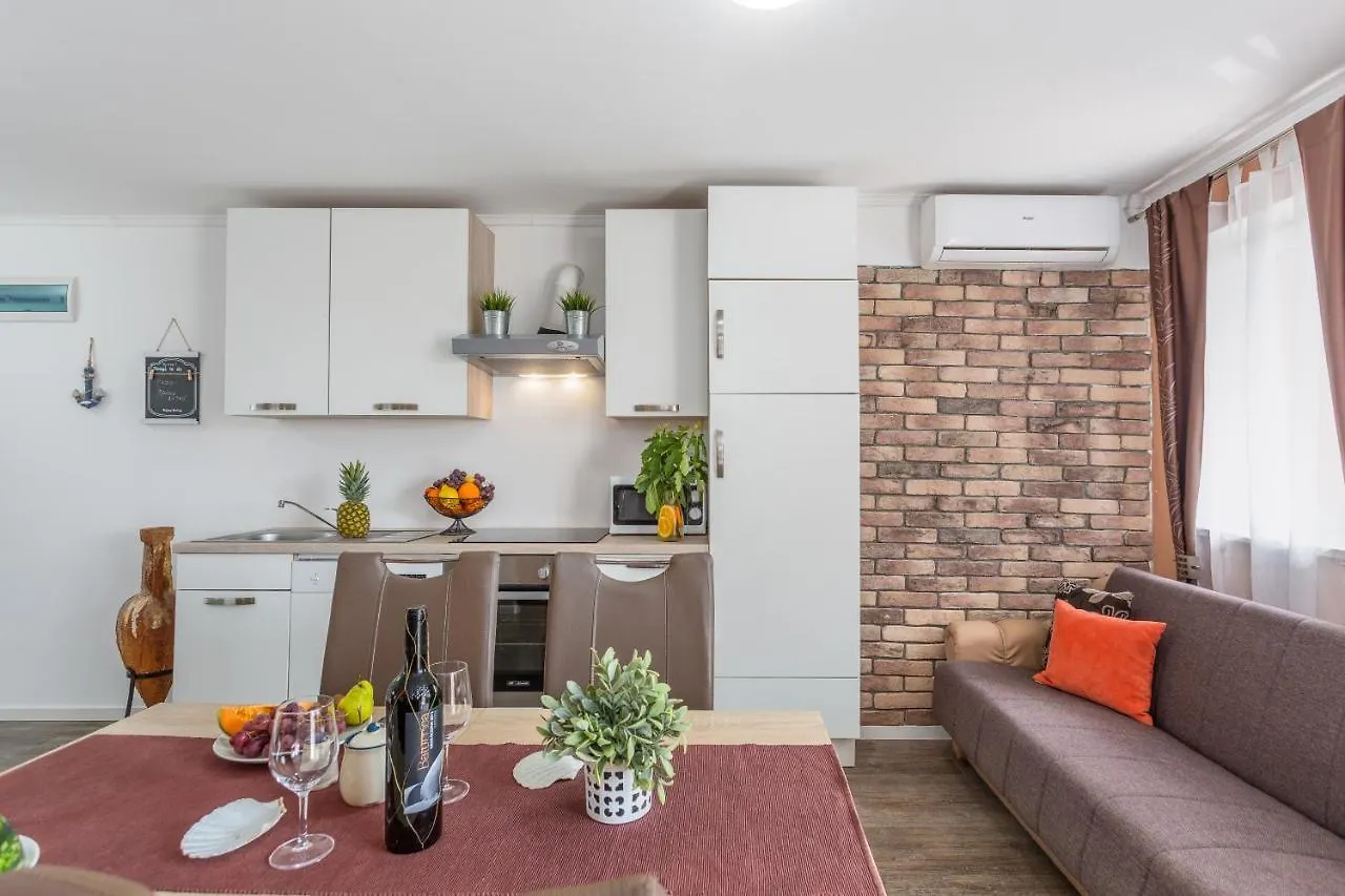 Apartmani Gabi Njivice